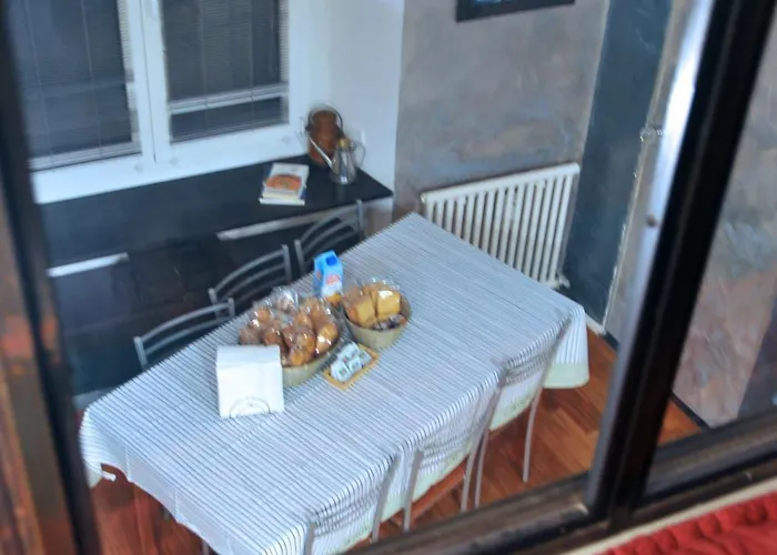 Pinelli House Apartmán *