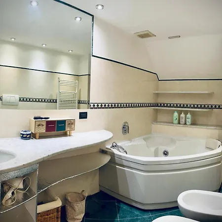 Apartament Pinelli House Genua