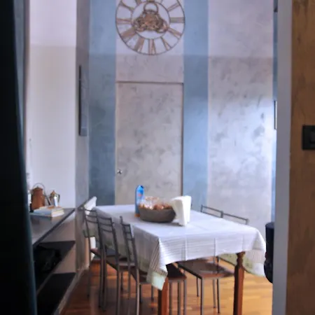 Pinelli House * Genua