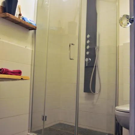 Pinelli House Apartment