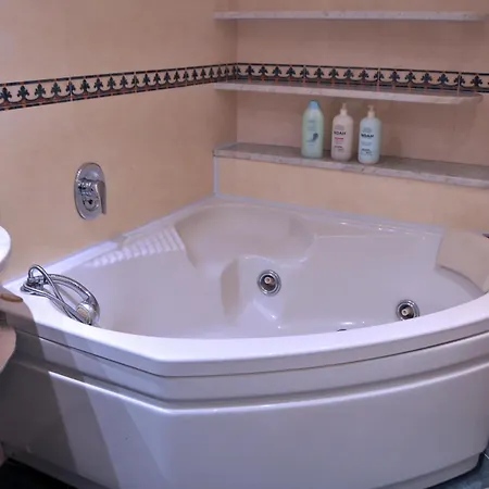 Pinelli House Apartamento *